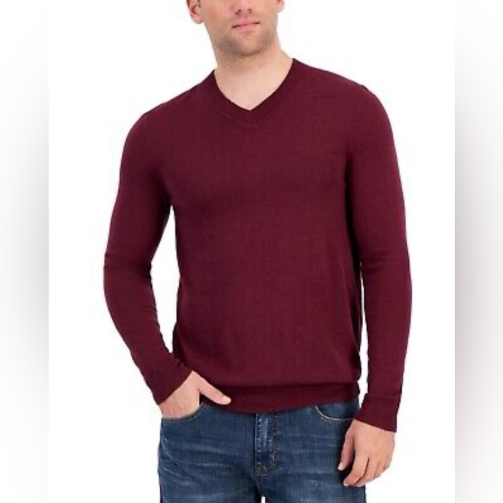 ALFANI Men's Cranberry Merino wool blend  V-Neck Sweater size XL